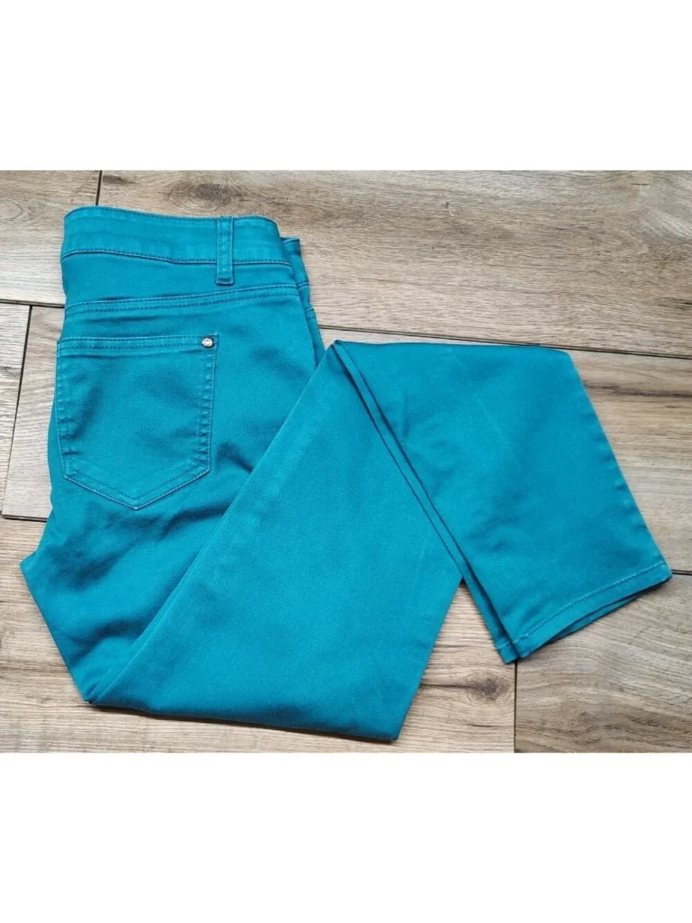 Celebrity Pink Evergreen Skinny Jeans Women's 9 Stretch Minimalist Dopamine